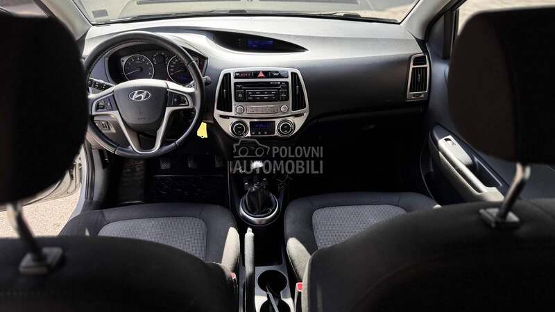 Hyundai i20 
