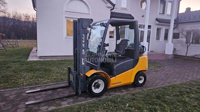 Jungheinrich TFG430
