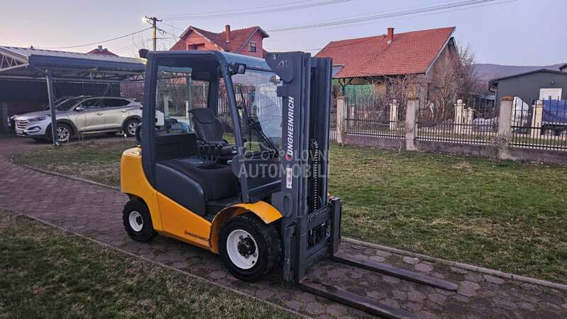Jungheinrich TFG430