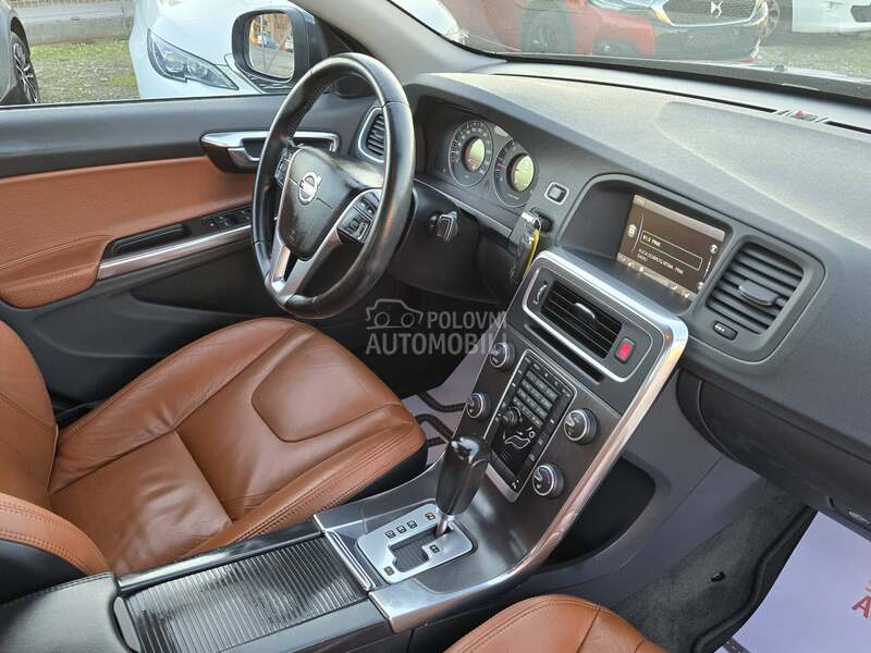 Volvo S60 2.0 D3 INTRO  FUL