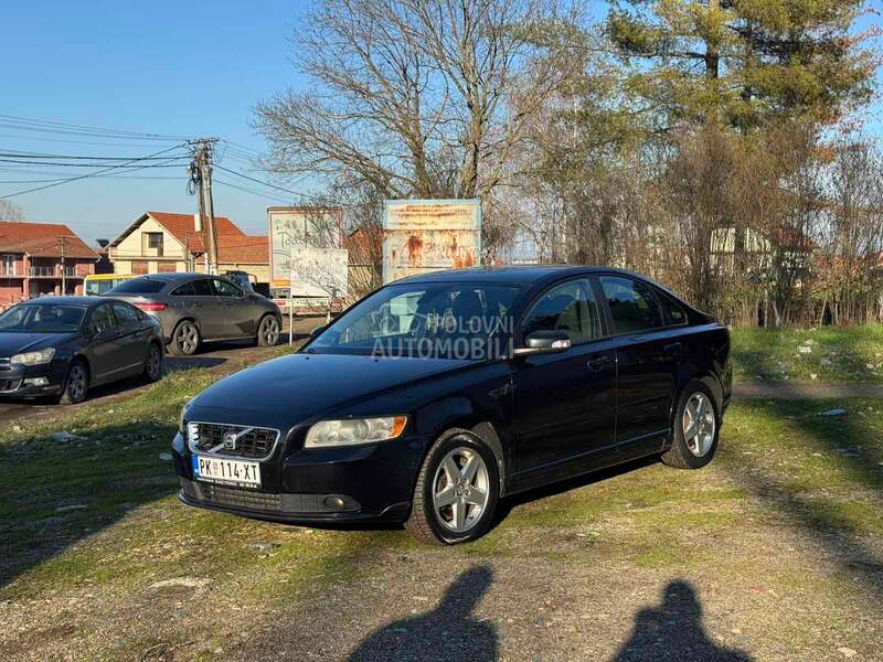 Volvo S40 