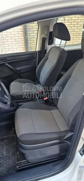 Volkswagen Caddy 1.0