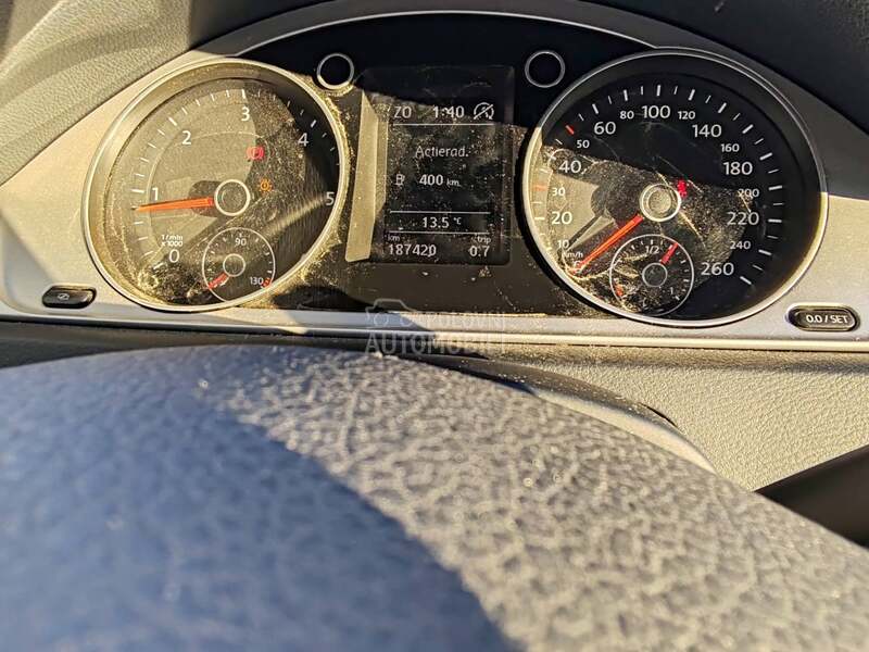 Volkswagen Passat B7 