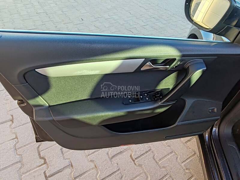 Volkswagen Passat B7 