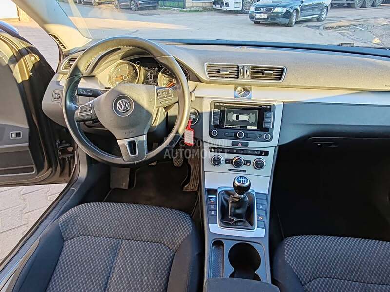 Volkswagen Passat B7 