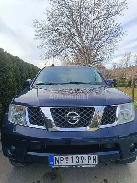 Nissan Pathfinder 