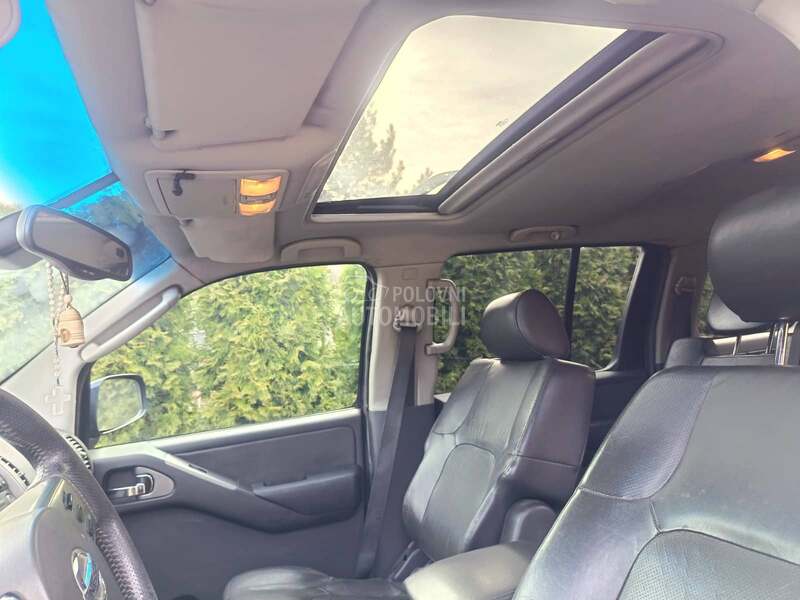Nissan Pathfinder 