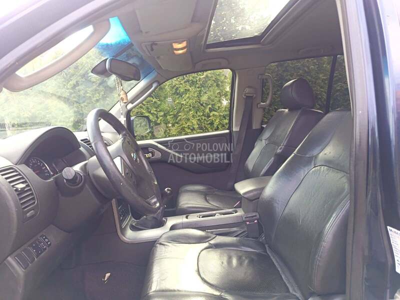 Nissan Pathfinder 