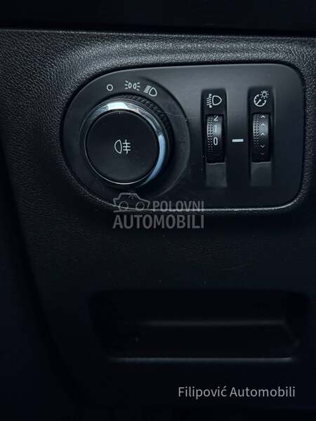 Opel Corsa E RATA 89E