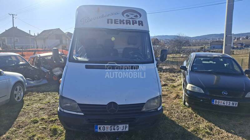 Mercedes Benz 413cdi