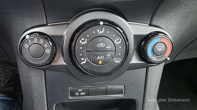 Ford Fiesta 1.5 tdci TITANIUM