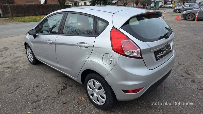 Ford Fiesta 1.5 tdci TITANIUM