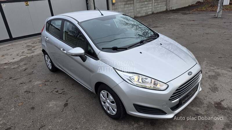 Ford Fiesta 1.5 tdci TITANIUM
