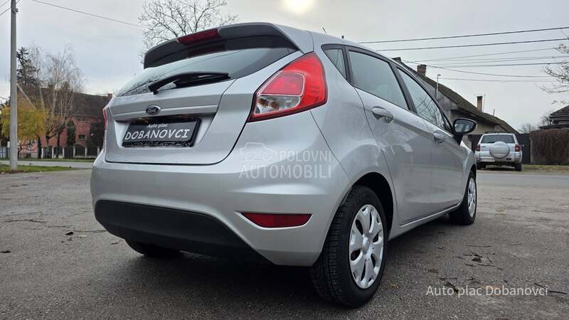 Ford Fiesta 1.5 tdci TITANIUM