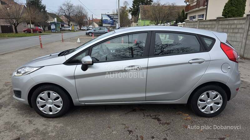 Ford Fiesta 1.5 tdci TITANIUM