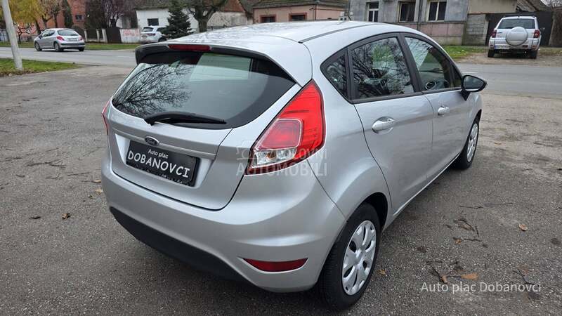 Ford Fiesta 1.5 tdci TITANIUM