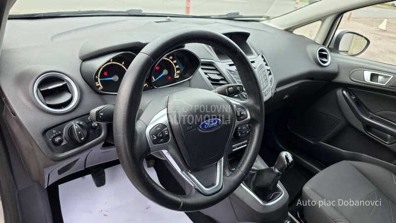 Ford Fiesta 1.5 tdci TITANIUM