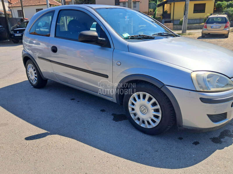 Opel Corsa C BAS DOBRA
