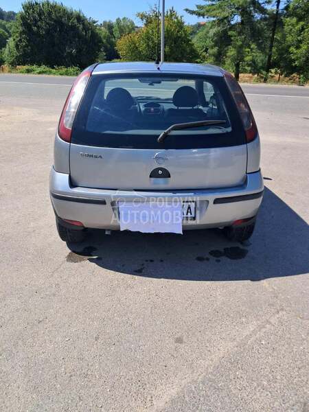 Opel Corsa C BAS DOBRA