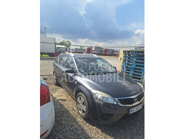 Kia cee`d sw 