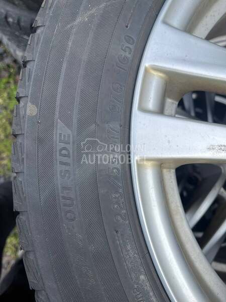 Yokohama 225/55 R17 Zimska