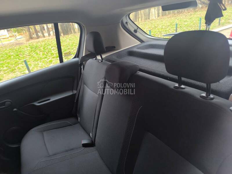 Dacia Sandero 