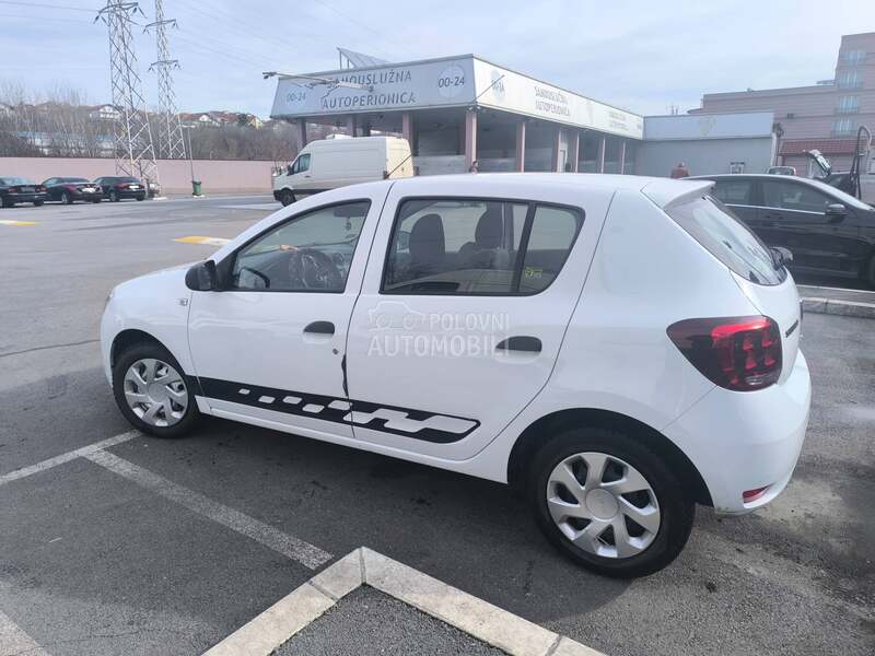 Dacia Sandero 