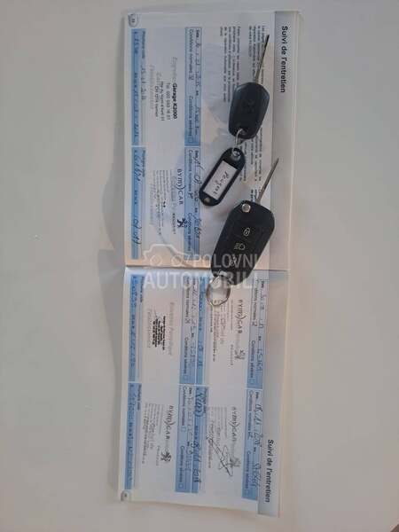 Peugeot 208 CH,STYLE