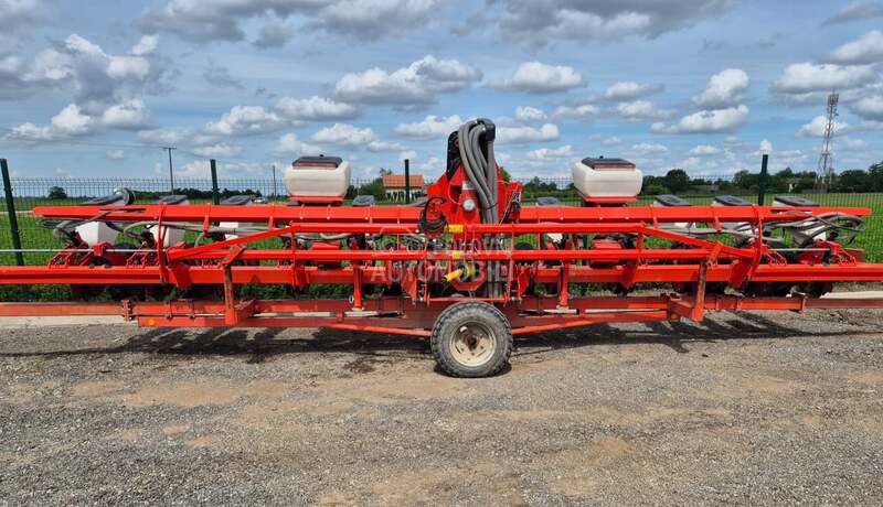 Kuhn PLANTER3M 12 redova