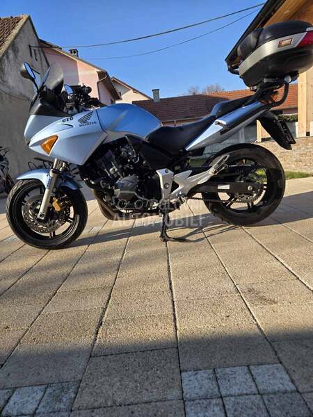 Honda CBF 600 S