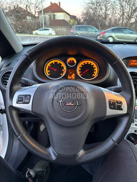 Opel Corsa D 