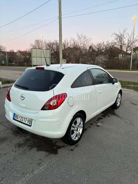 Opel Corsa D 