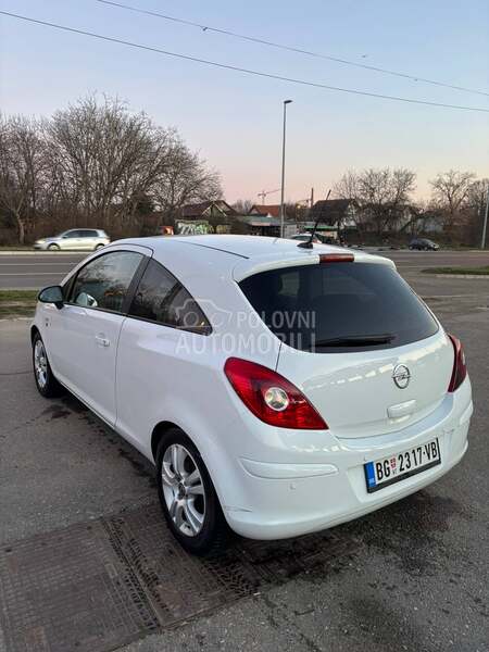 Opel Corsa D 