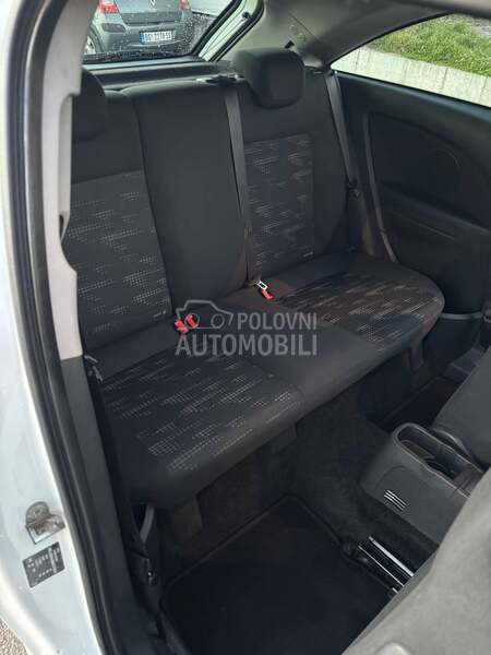 Opel Corsa D 