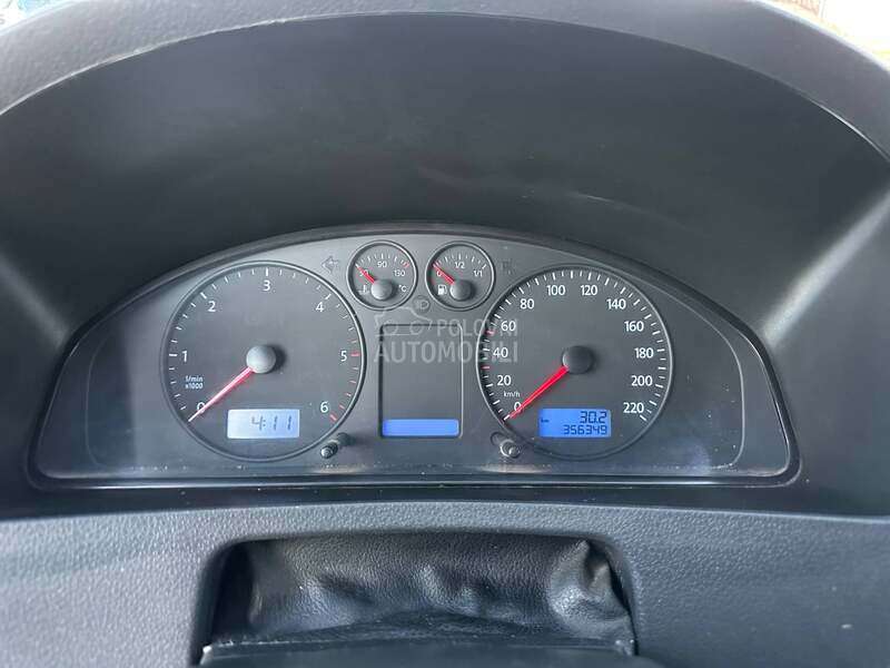 Volkswagen Transporter T5 