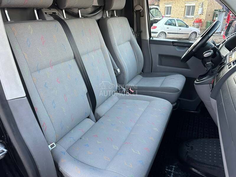 Volkswagen Transporter T5 