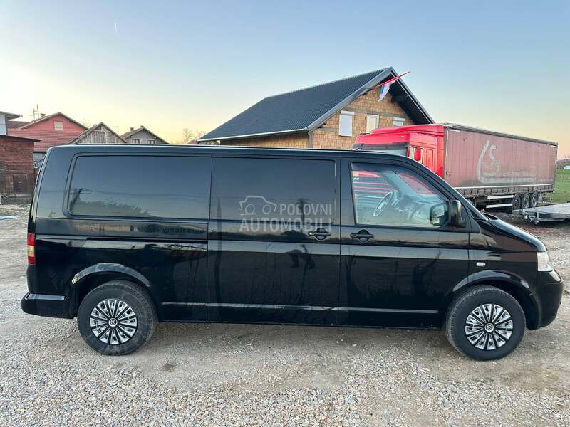 Volkswagen Transporter T5 