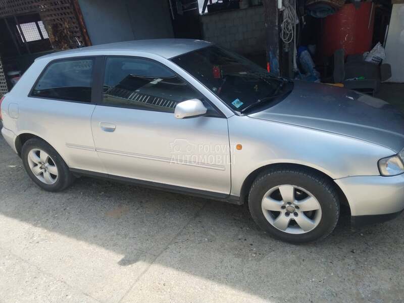 Audi A3 1.6