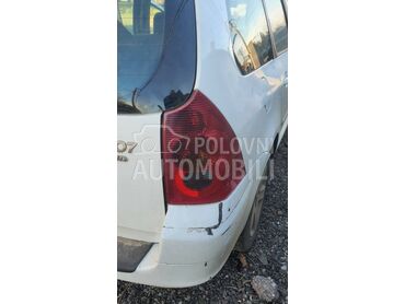 stop lampa za Peugeot 307 od 2001. do 2005. god.