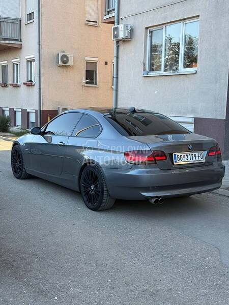 BMW 320 E92