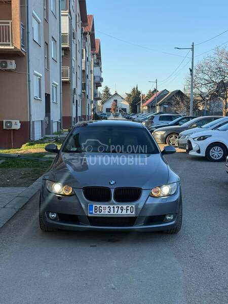 BMW 320 E92