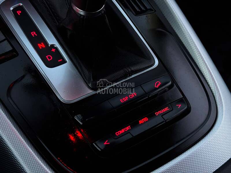 Audi Q5 AUT/170k/SERVlSNA