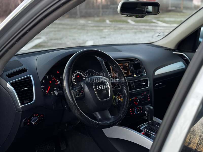 Audi Q5 AUT/170k/SERVlSNA