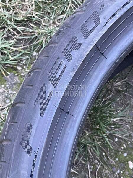 Pirelli 255/35 R21 Letnja