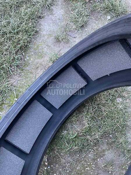 Pirelli 255/35 R21 Letnja