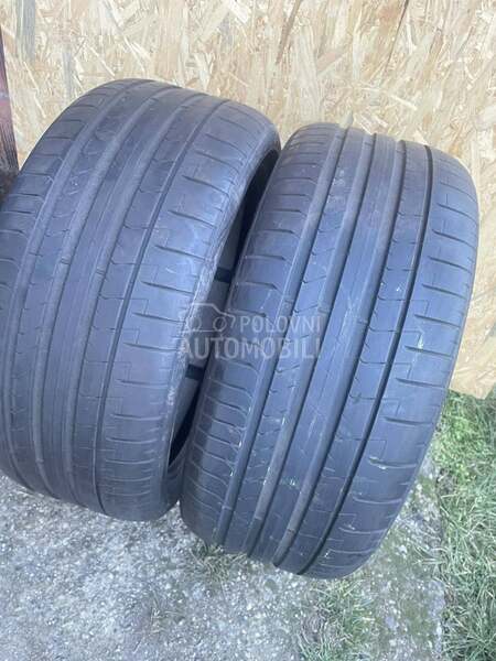 Pirelli 255/35 R21 Letnja