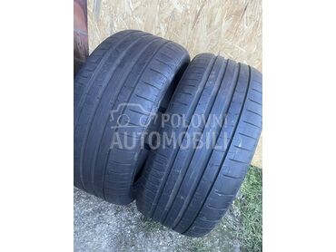 Pirelli 255/35 R21 Letnja