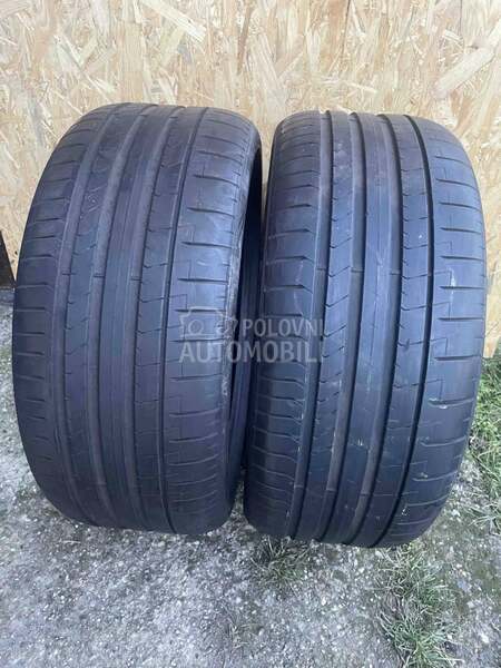 Pirelli 255/35 R21 Letnja