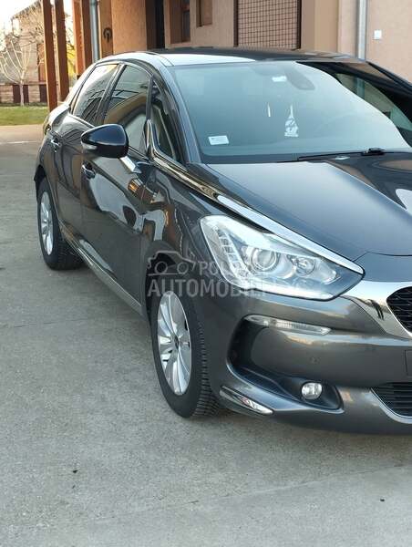Citroen DS5 