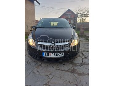 Opel Corsa D 1.4 i